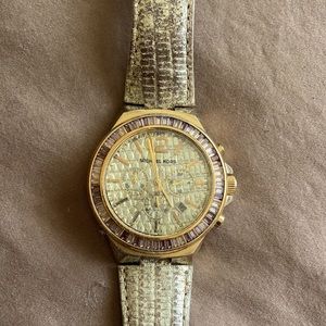 Gently worn MK watch